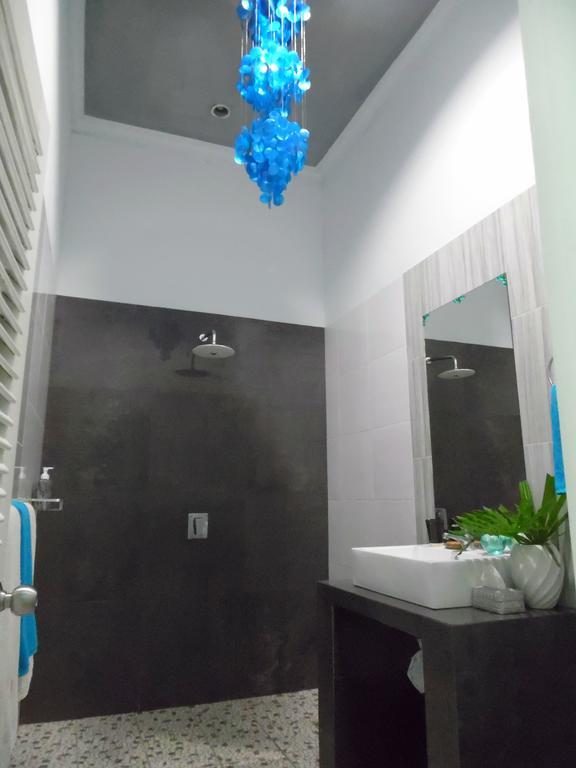 Hotel Lazy Monkey Senggigi Exterior foto